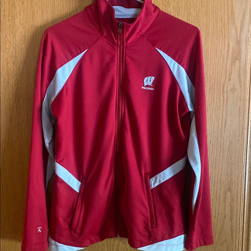 Women’s Antigua Brand Wisconsin Badger Full Zip-Up